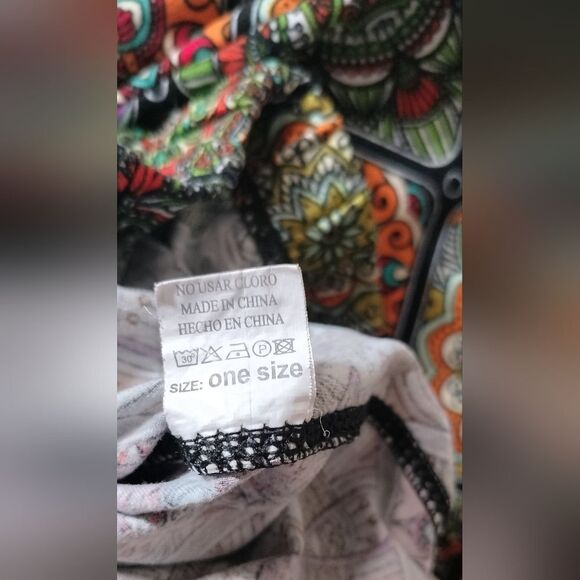 SWEET CHEEKS Bodacious Kaleidoscope LEGGINGS. O/S - Picture 6 of 6